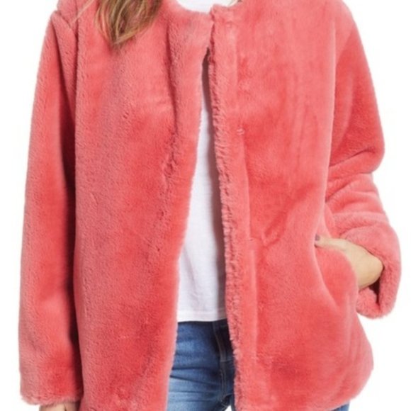 Bernado Borg Faux Fur Jacket Coral - Picture 6 of 7